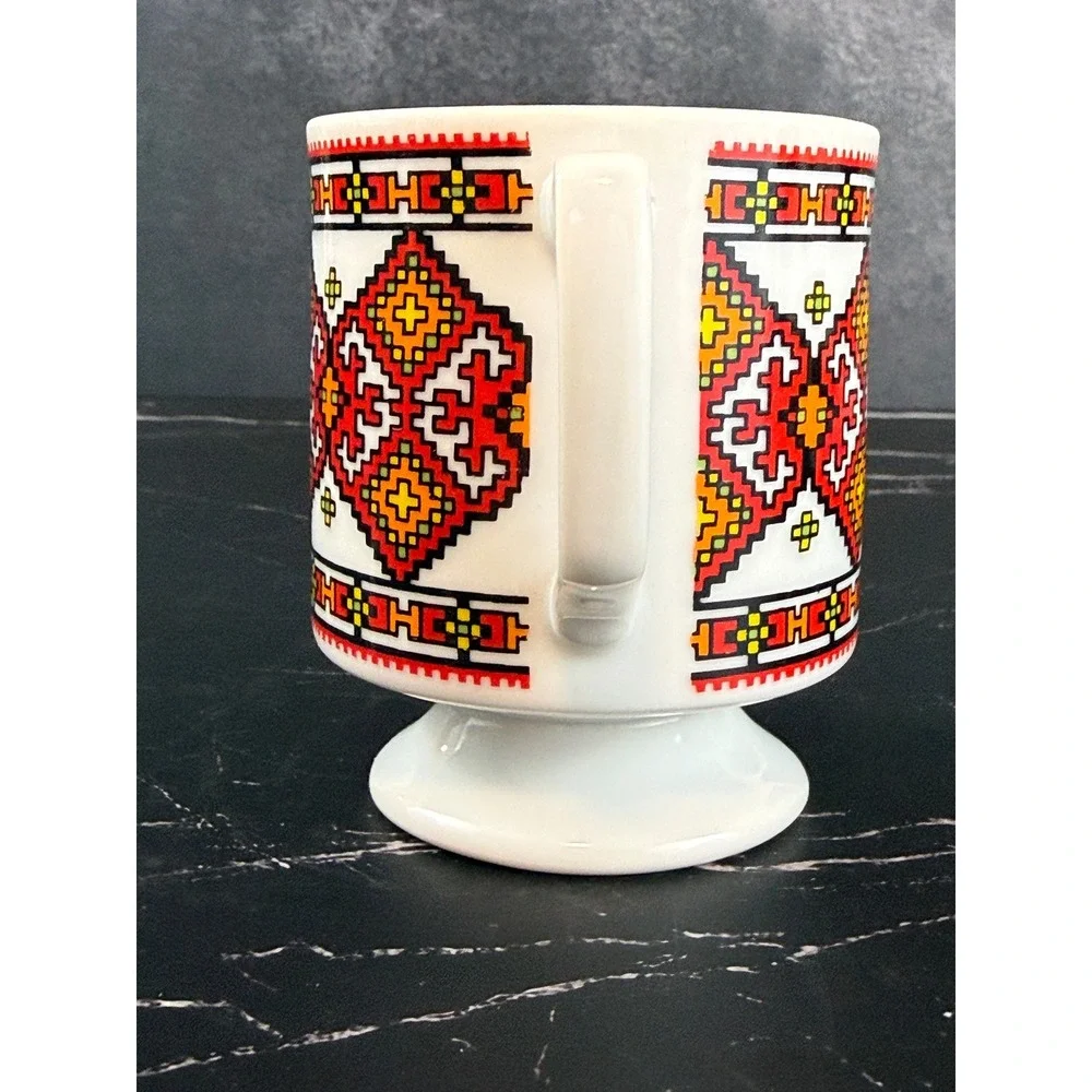 Vintage Delta Import Chicago Porcelain Tea‎ Cup Ukrainian Pattern EUC!